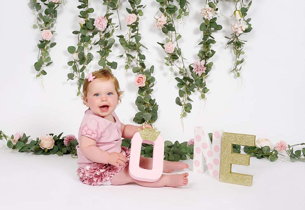 Flower Garland Cake Smash