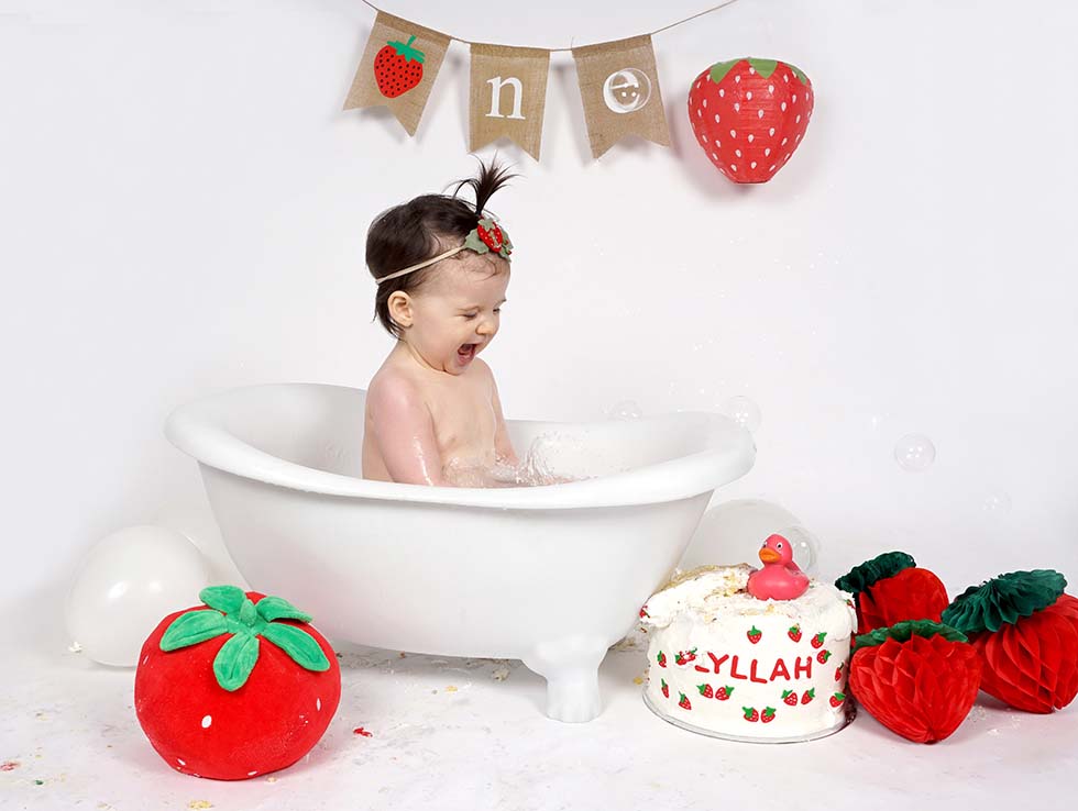 cake smash, cake smashing, 1st birthday, cake smash photoshoot, photo shoot